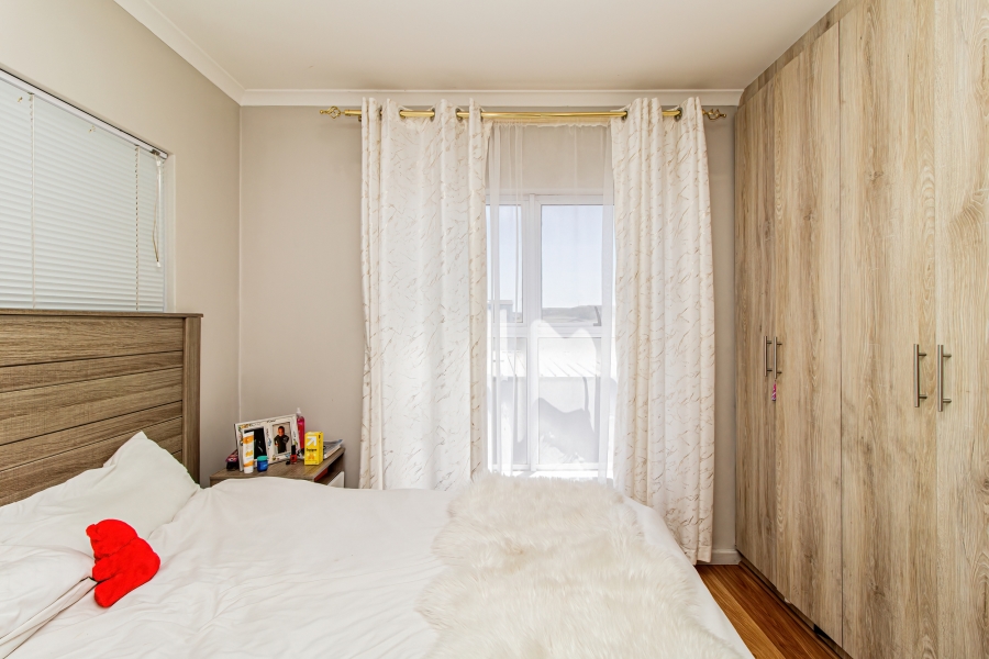 3 Bedroom Property for Sale in Parklands East Western Cape